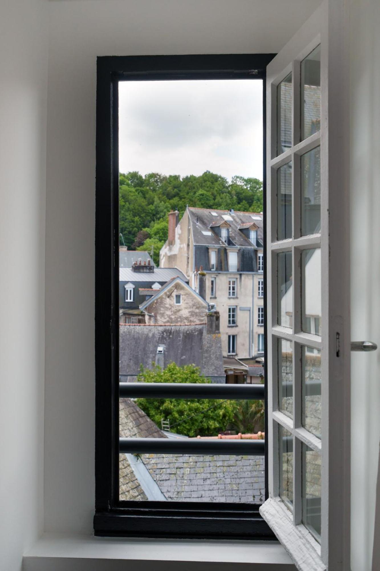 Dans Les Airs Lägenhet Quimper Exteriör bild